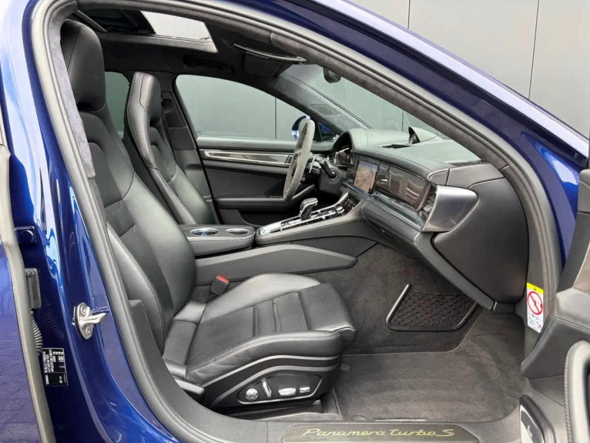 4.0 Turbo S 700pk Pano Burmester Keramisch ACC Matrix HUD Sportuitlaat