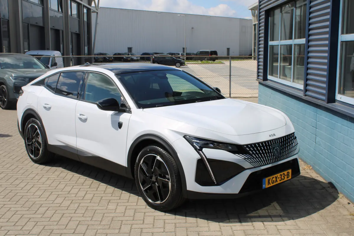 GT 1.6 Plug-In Hybrid Alcantara Executive | Schuif-/Kantel Dak | Massage functie | 360-Graden Camera