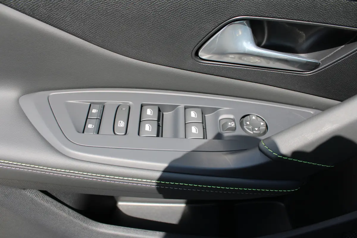 GT 1.6 Plug-In Hybrid Alcantara Executive | Schuif-/Kantel Dak | Massage functie | 360-Graden Camera