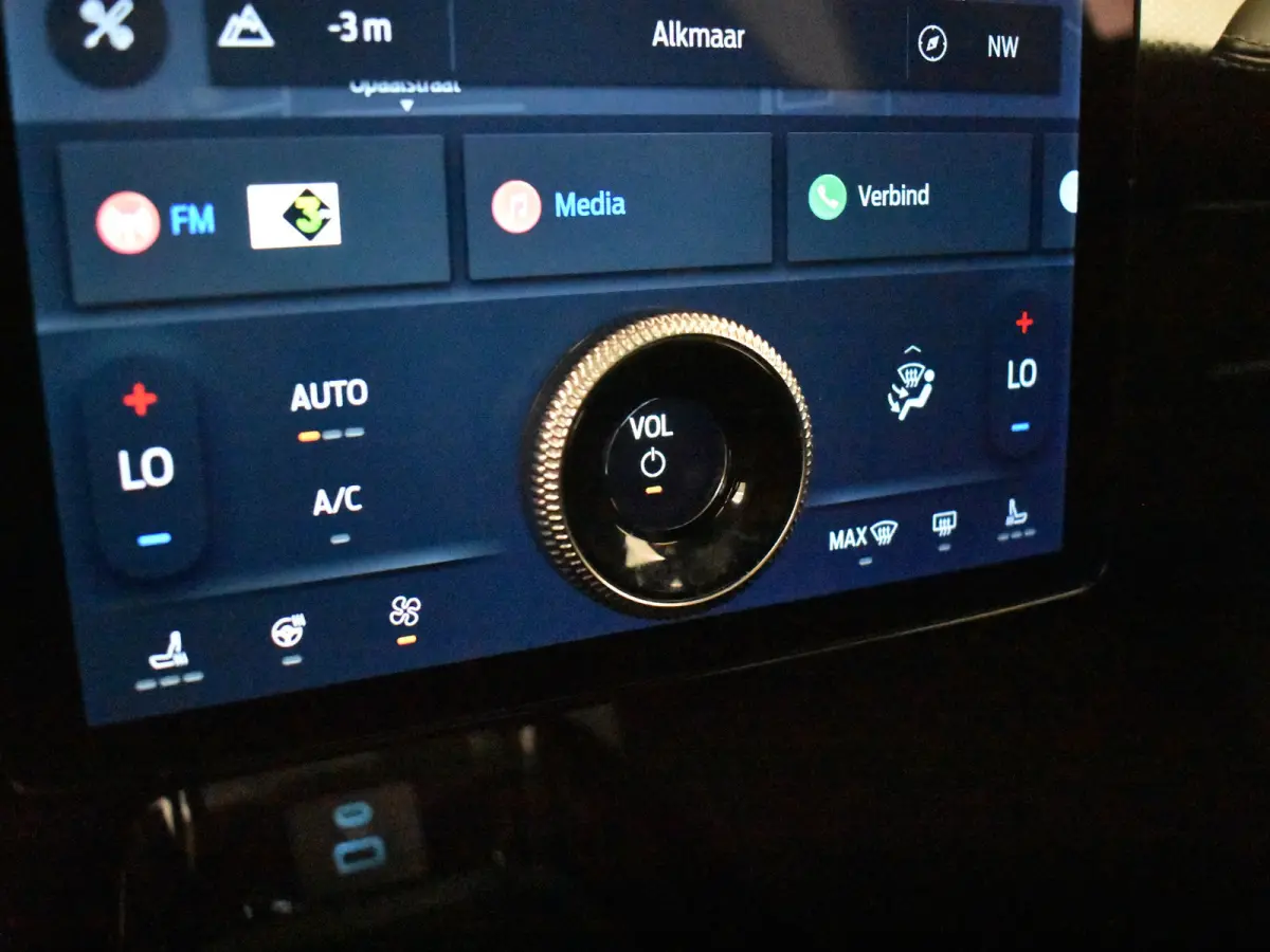 Extended RWD 98 kWh | 360gr Camera | SOH 93% l Glazen pano-dak | Stoel/stuurverw | Navi | Elektr stoel met memory | Keyless | Parkeer assistent | DAB | LED | 18"LMV
