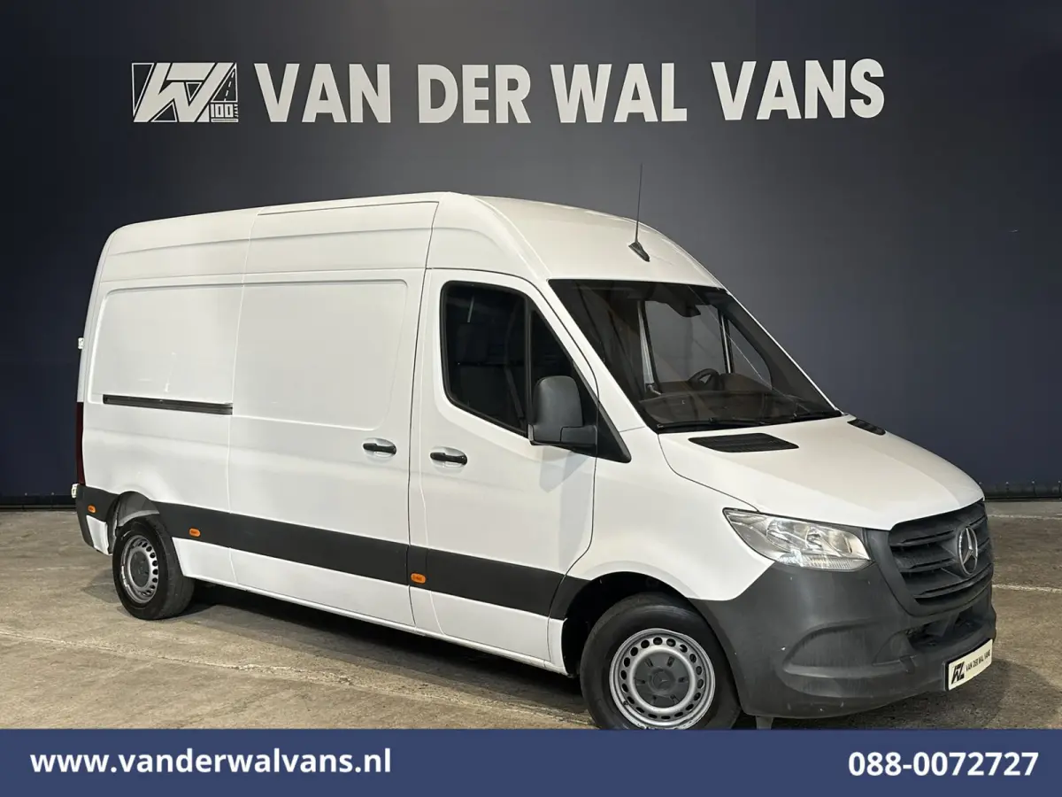 214 CDI 143pk L2H2 Euro6 Airco | Camera | Apple Carplay | Chauffeursstoel Android Auto, Bijrijdersbank