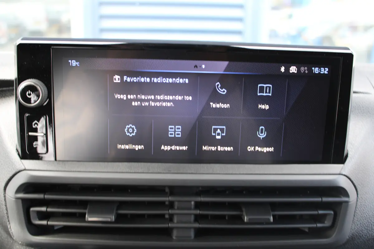 L3 75 kWh | 8 JAAR GARANTIE | CAMERA | NAVI | DRAADLOOS CARPLAY | COMFORT WAND |
