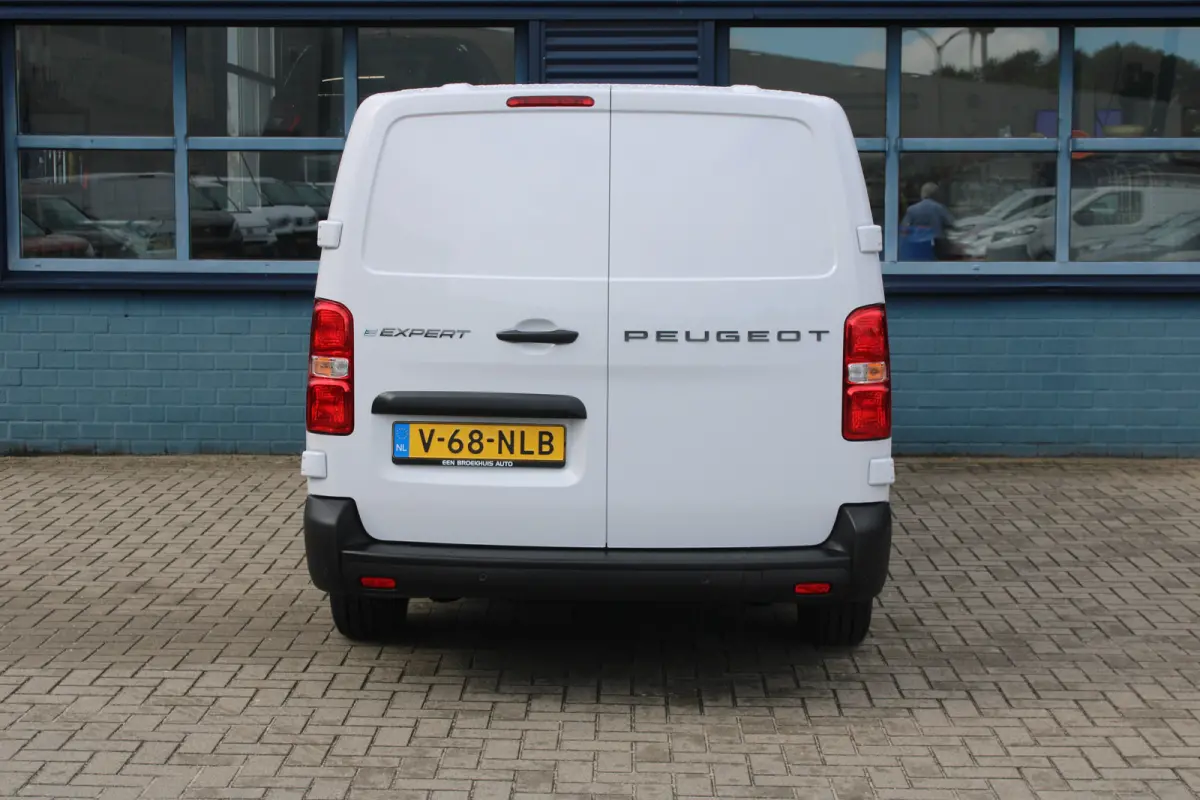 L3 75 kWh | 8 JAAR GARANTIE | CAMERA | NAVI | DRAADLOOS CARPLAY | COMFORT WAND |