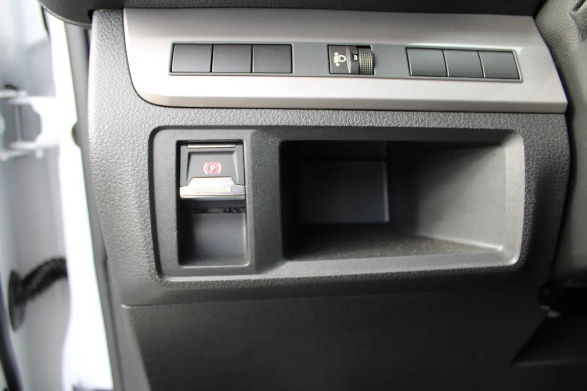 L3 75 kWh | 8 JAAR GARANTIE | CAMERA | NAVI | DRAADLOOS CARPLAY | COMFORT WAND |