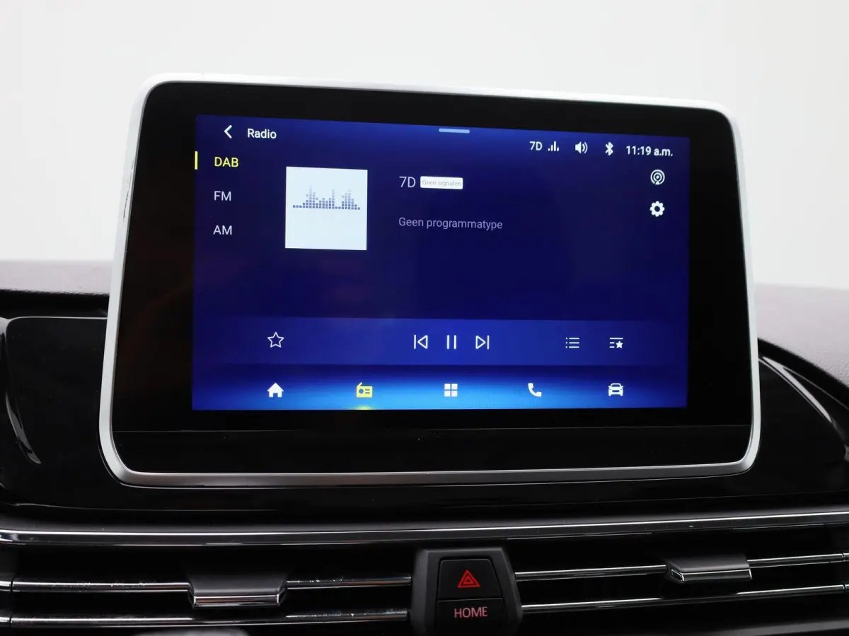 L3H3 Business 72 kWh | Airco | Stoelverwarming | Apple/Android Carplay | DAB+ | Multifunctioneel Stuurwiel | Cruise Control | Achteruitrijcamera | Parkeersensoren Voor + Achter |