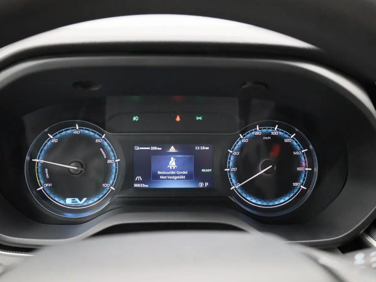 L3H3 Business 72 kWh | Airco | Stoelverwarming | Apple/Android Carplay | DAB+ | Multifunctioneel Stuurwiel | Cruise Control | Achteruitrijcamera | Parkeersensoren Voor + Achter |