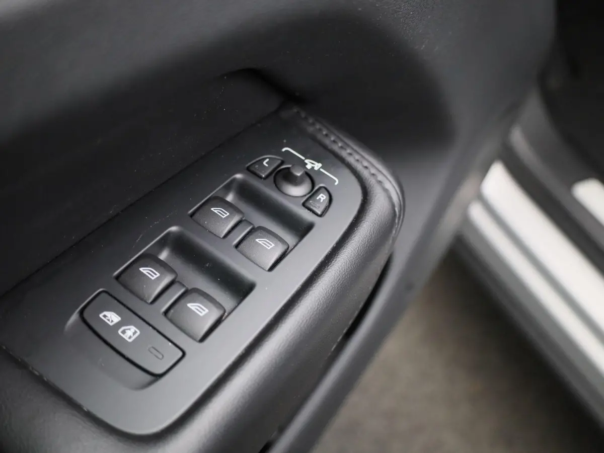 T6 PHEV 4x4 Core Aut. | Automaat | Apple Carplay / Android Auto | Panoramadak | Achteruitrijcamera | Parkeersensoren | Stoelverwarming |
