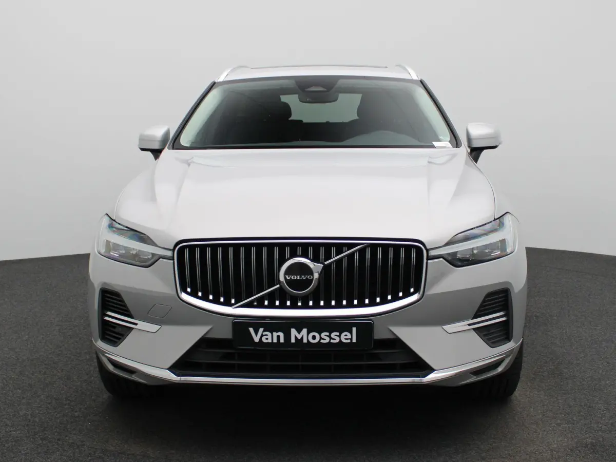 T6 PHEV 4x4 Core Aut. | Automaat | Apple Carplay / Android Auto | Panoramadak | Achteruitrijcamera | Parkeersensoren | Stoelverwarming |