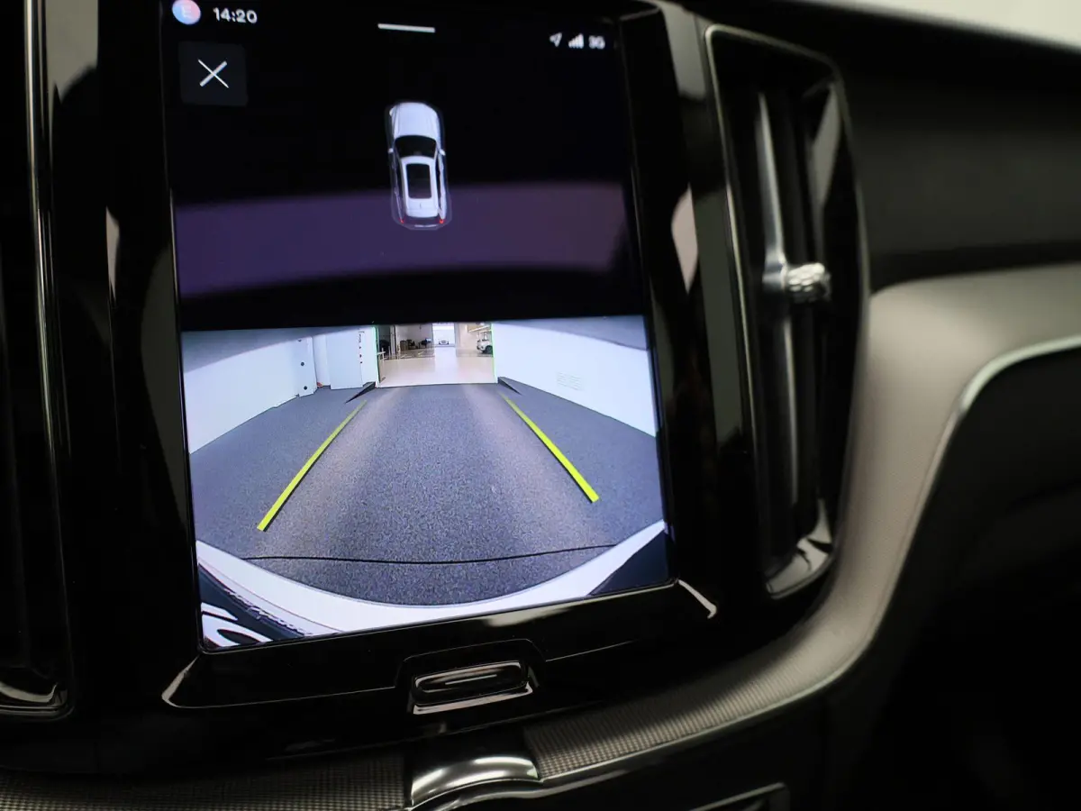 T6 PHEV 4x4 Core Aut. | Automaat | Apple Carplay / Android Auto | Panoramadak | Achteruitrijcamera | Parkeersensoren | Stoelverwarming |