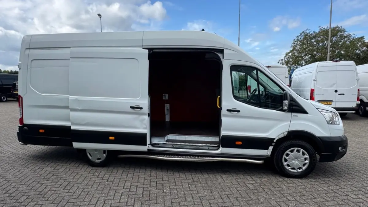 2.0 TDCI 77KW 105PK L4H3 EURO 6 AIRCO/ CAMERA/ NAVIGATIE/ CRUISE CONTROL/ 100% DEALERONDERHOUDEN