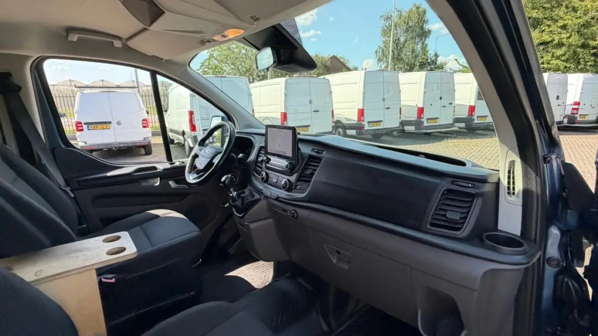 2.0 TDCI 96KW 131PK L2H1 EURO 6 AIRCO/ NAVIGATIE/ CRUISE CONTROL/ CAMERA/ 100% DEALERONDERHOUDEN
