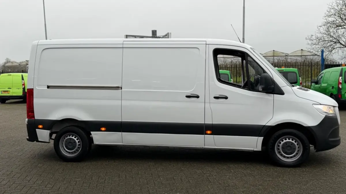314 CDI 105KW 143PK L2H1 EURO 6 AIRCO/ BIJRIJDERSBANK/ ORIGINEEL AUDIO