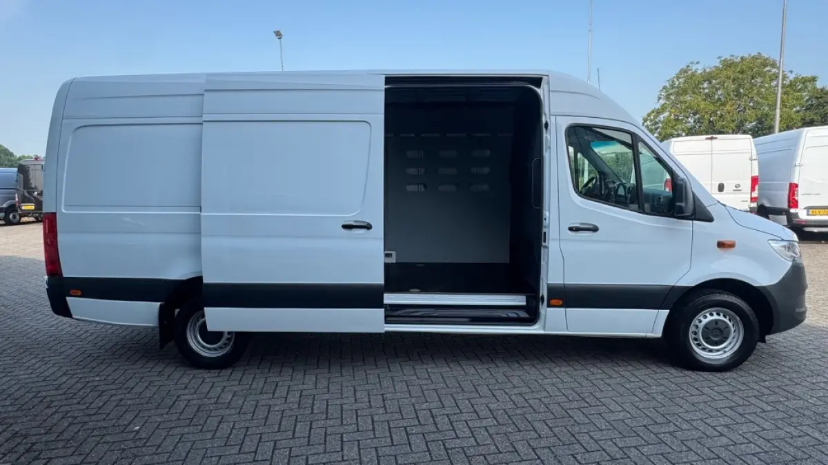 319 CDI 140KW 177PK L3H2 3.0 6 CILINDER V6