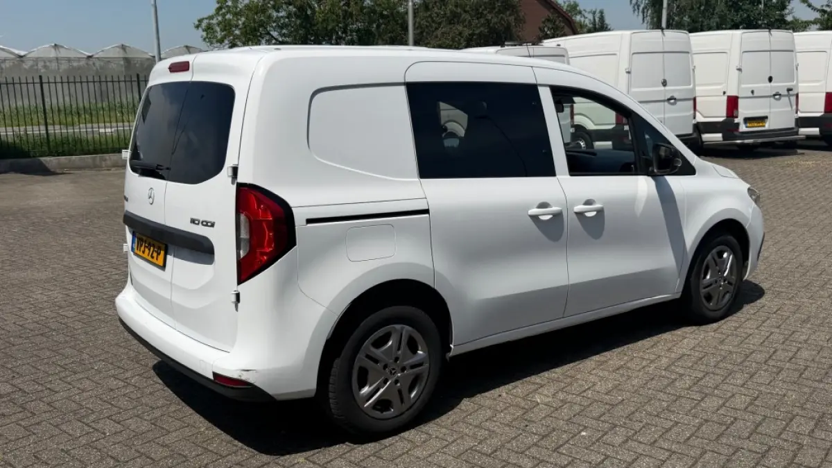 110 CDI 70KW 95PK EURO 6 AIRCO/ CRUISE CONTROL/ PARKEERSENSOREN/ 100% DEALERONDERHOUDEN