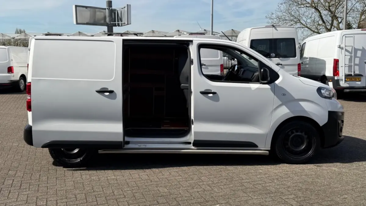 1.5 BLEUHDI 88KW 120PK L2H1 STANDAARD EURO 6 AIRCO/ CRUISE CONTROL/ 100% DEALERONDERHOUDEN