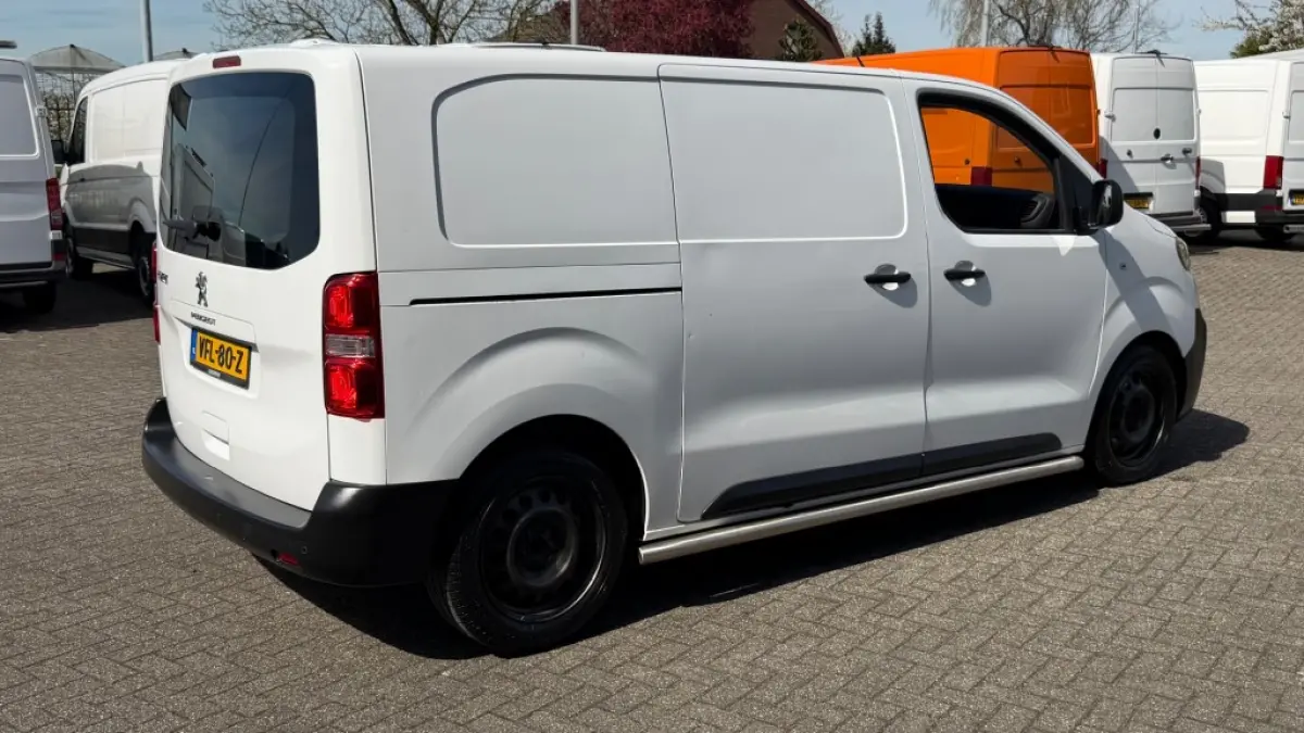 1.5 BLEUHDI 88KW 120PK L2H1 STANDAARD EURO 6 AIRCO/ CRUISE CONTROL/ 100% DEALERONDERHOUDEN