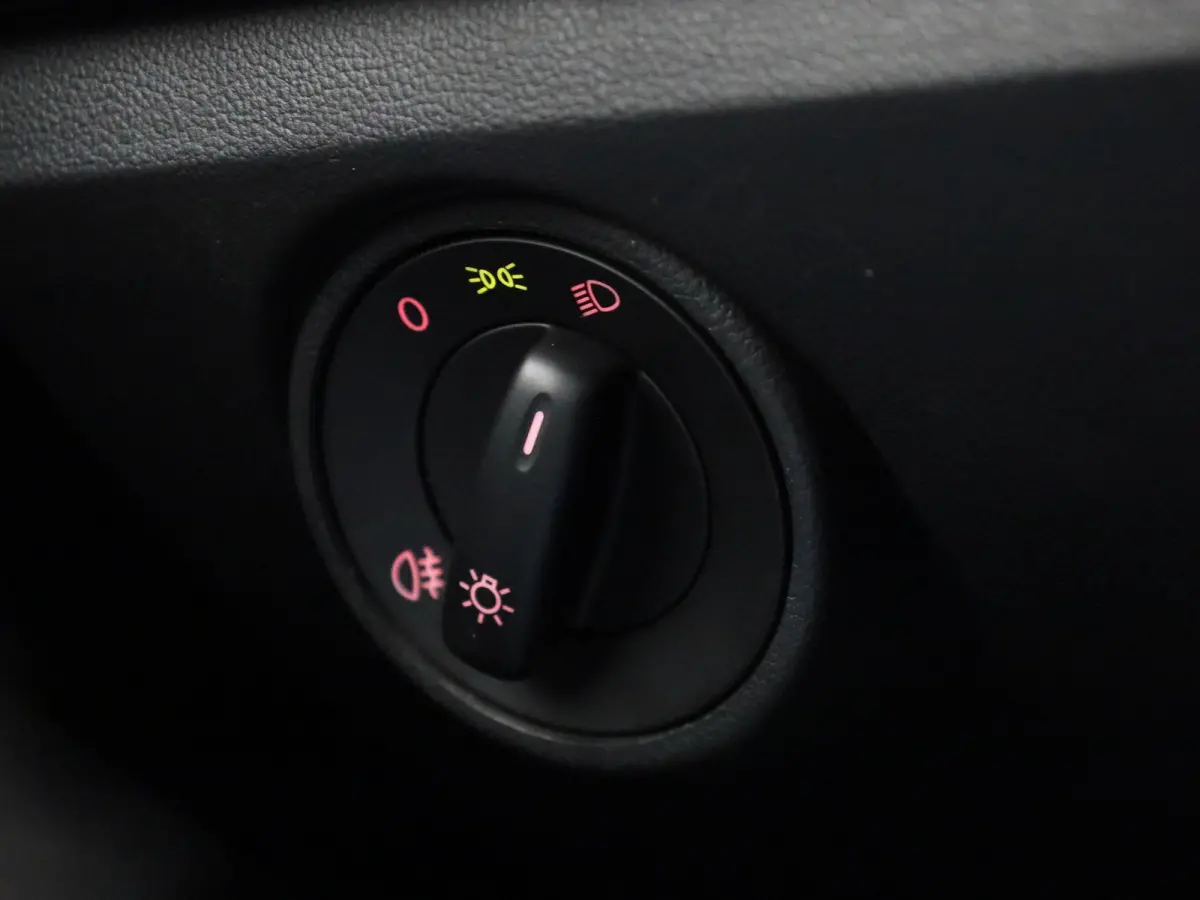 Up! 1.0 65 PK| Origineel Nederlands | Airco | Radio DAB+ | Bluetooth | Lane Assist | 5 Deurs