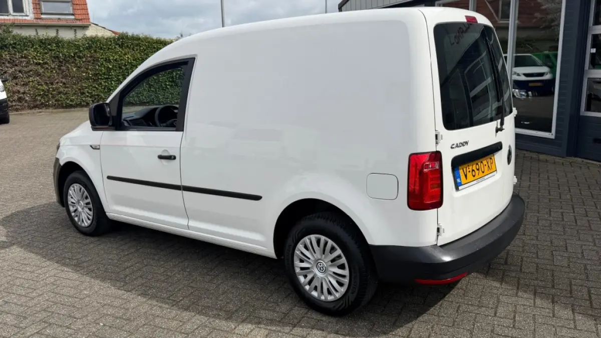 2.0 TDI 55KW 75PK EURO 6 NAVIGATIE/ AIRCO/ SCHUIFDEUR/ 100% DEALERONDERHOUDEN
