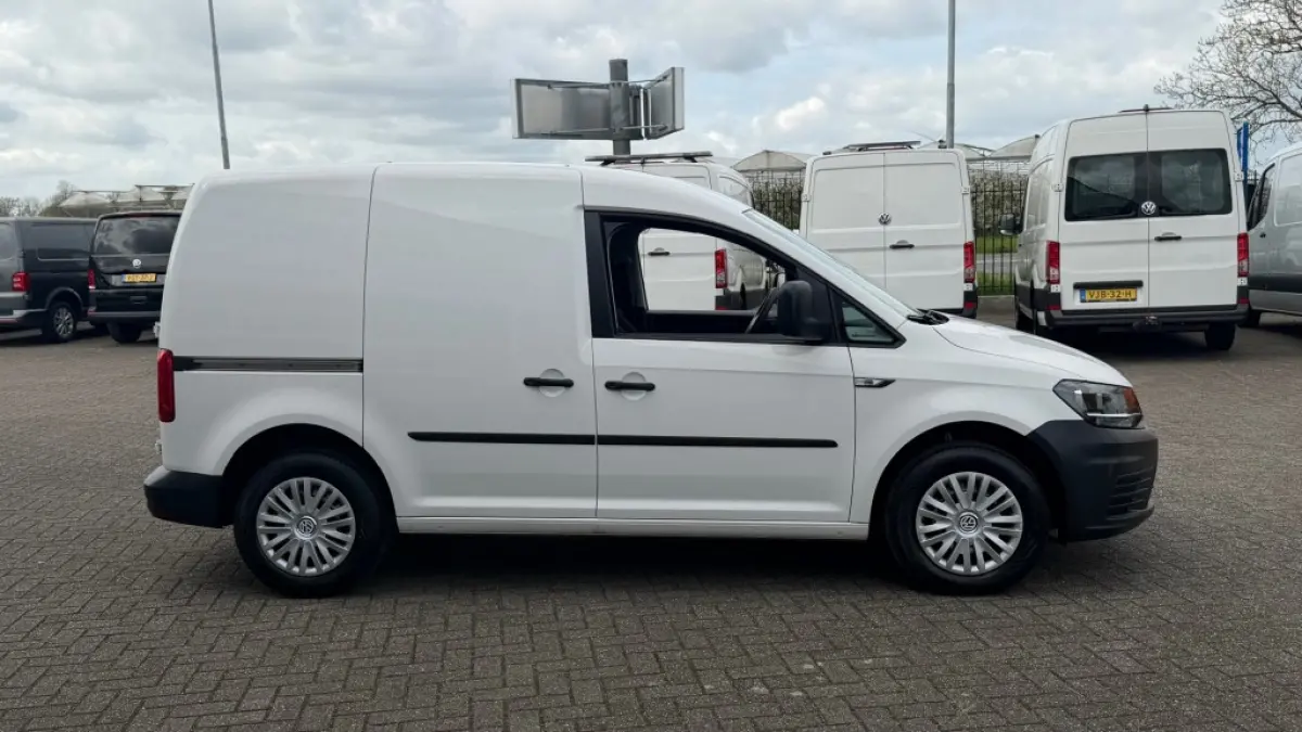 2.0 TDI 55KW 75PK EURO 6 NAVIGATIE/ AIRCO/ SCHUIFDEUR/ 100% DEALERONDERHOUDEN