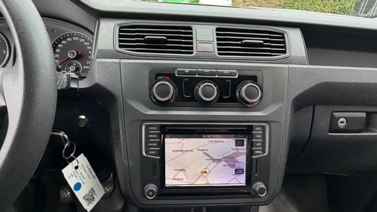 2.0 TDI 55KW 75PK EURO 6 NAVIGATIE/ AIRCO/ SCHUIFDEUR/ 100% DEALERONDERHOUDEN