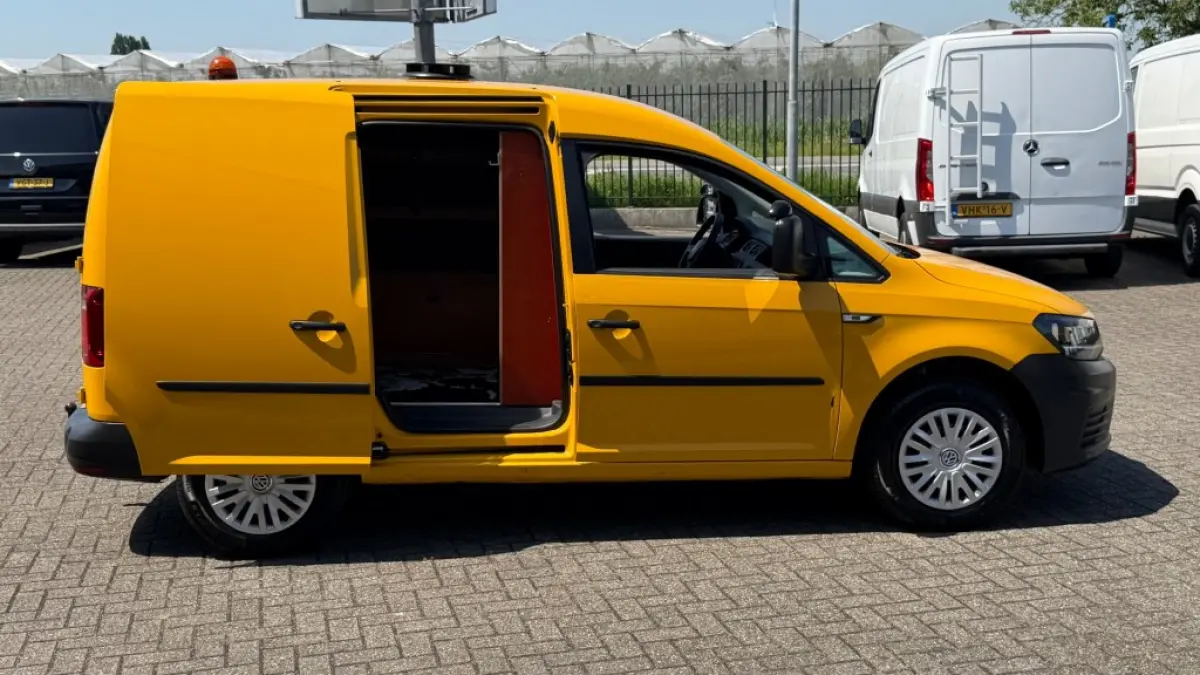 2.0 TDI 55KW 75PK EURO 6 AIRCO/ CRUISE CONTROL/ TREKHAAK/ PARKEERSENSOREN/ 100% DEALERONDERHOUDEN