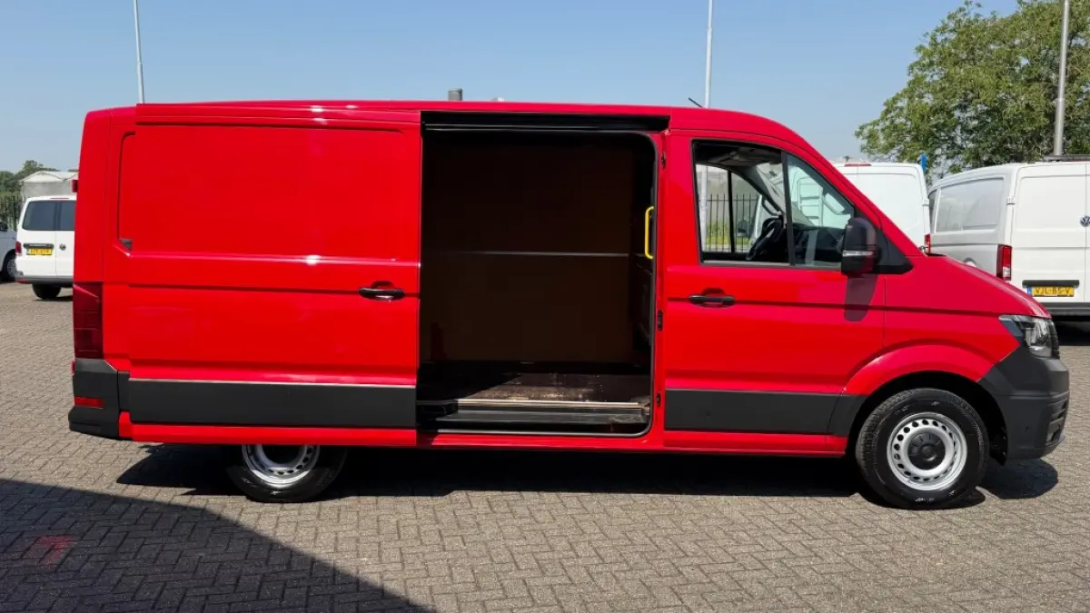 2.0 TDI 130KW 177PK L3H2 EURO 6 3000KG TREKGEWICHT/ AIRCO/ CRUISE CONTROL/ TREKHAAK/ 100% DEALERONDERHOUDEN