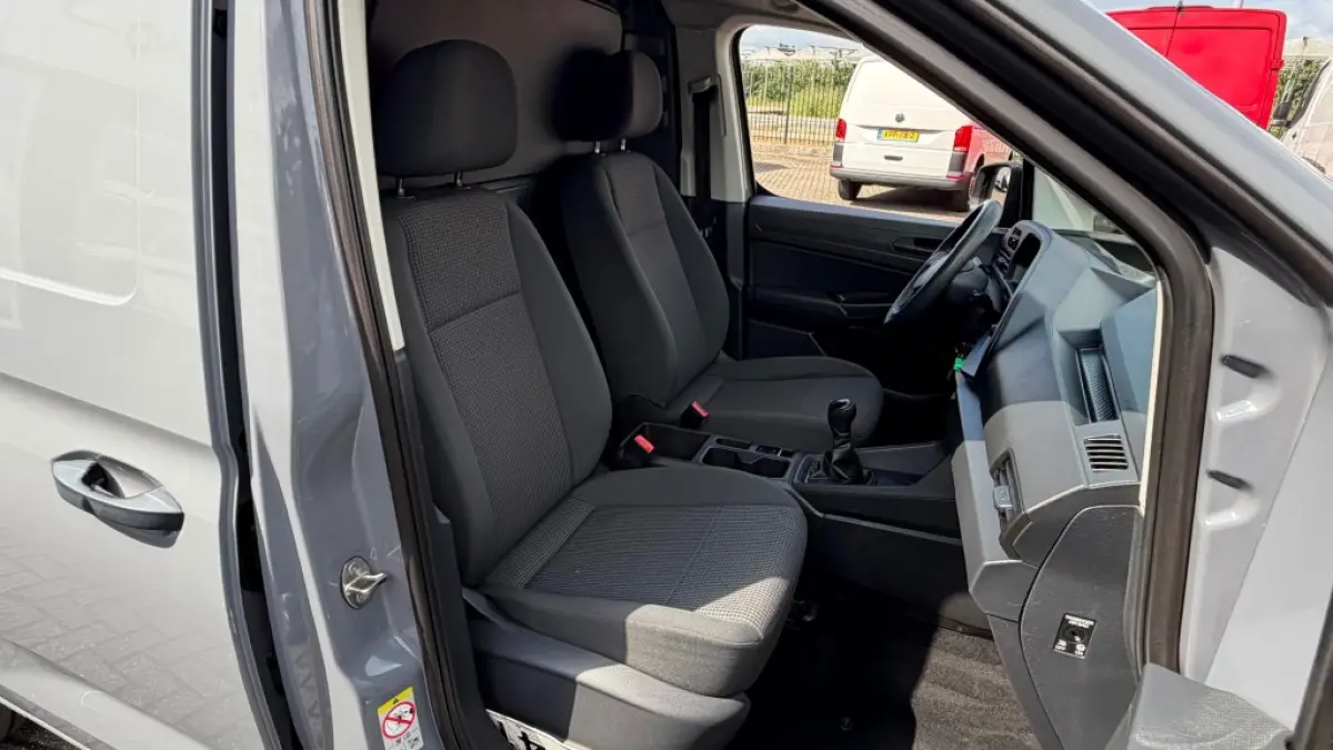 2.0 TDI 55KW 75PK EURO 6 AIRCO/ TREKHAAK/ ORIGINEEL AUDIO/ 100% DEALERONDERHOUDEN