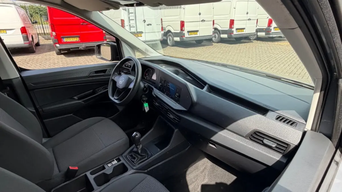 2.0 TDI 55KW 75PK EURO 6 AIRCO/ TREKHAAK/ ORIGINEEL AUDIO/ 100% DEALERONDERHOUDEN
