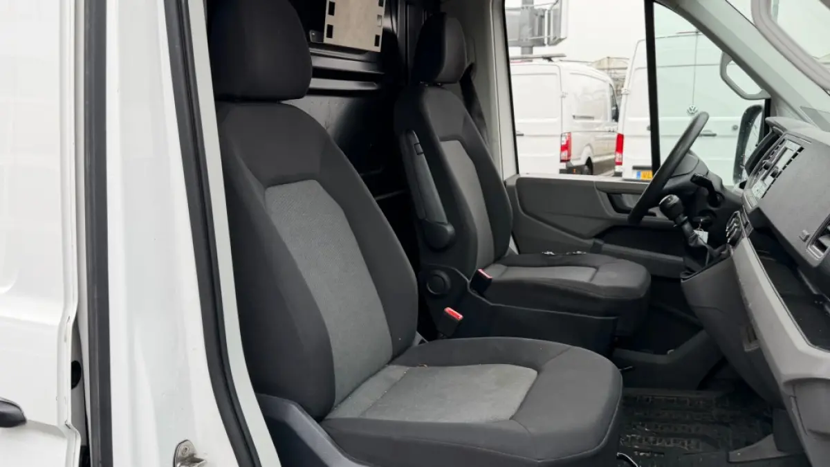 2.0 TDI 75KW 102PK L3H3 EURO 6 AIRCO/ CRUISE CONTROL/ NAVIGATIE/ CAMERA/ 100% DEALERONDERHOUDEN