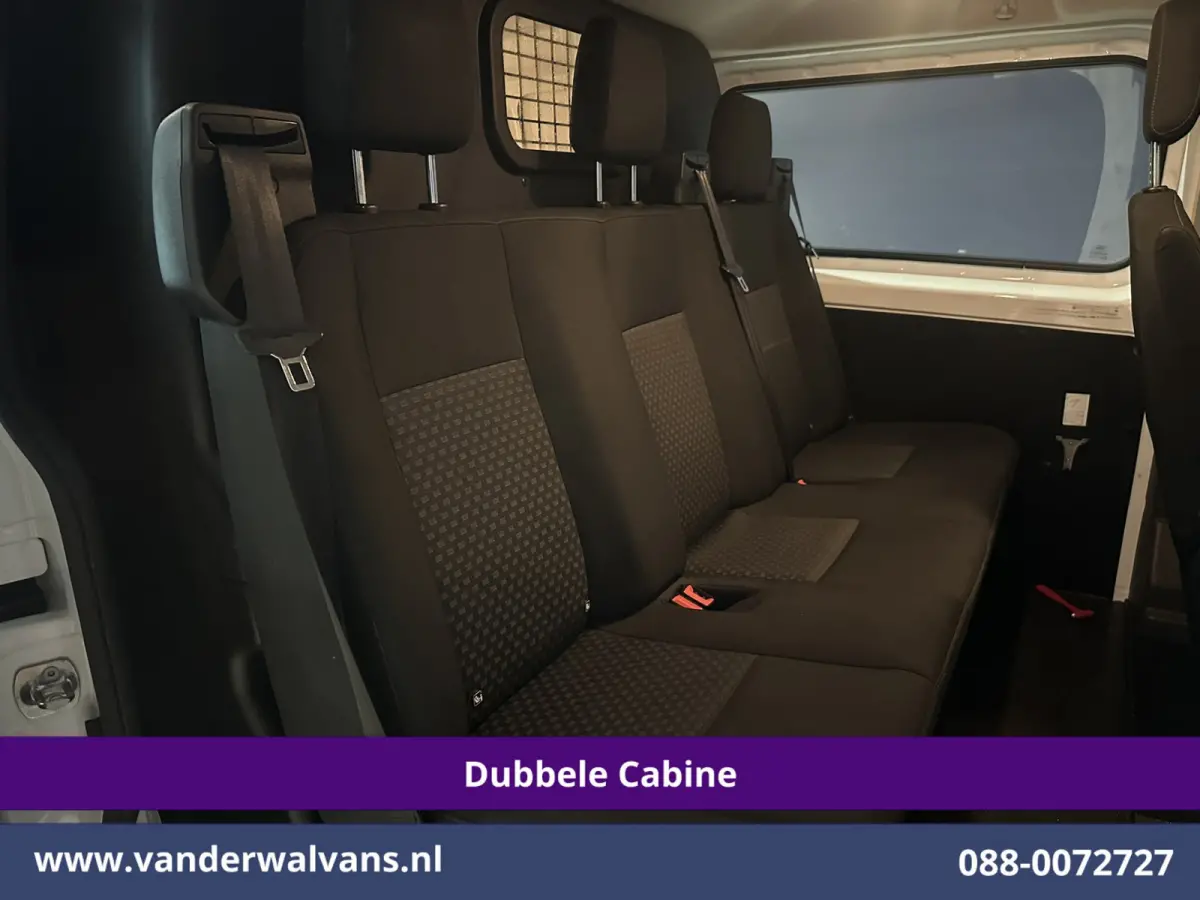 2.0 TDCI 130pk L2H1 Dubbele Cabine Euro6 Airco | 5-Zits | Camera | LED | Cruisecontrol, Trekhaak, Stoelverwarming, Verwarmde voorruit, Parkeersensoren, tachograaf