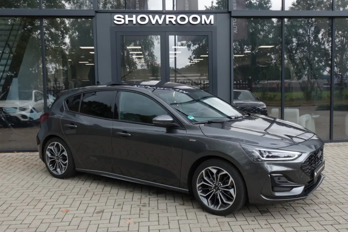 1.0 EcoBoost Hybrid ST Line PANO KEYLESS B&O