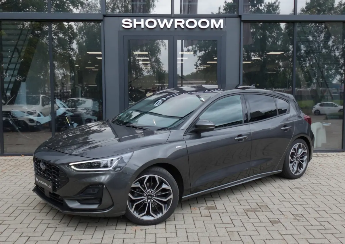1.0 EcoBoost Hybrid ST Line PANO KEYLESS B&O
