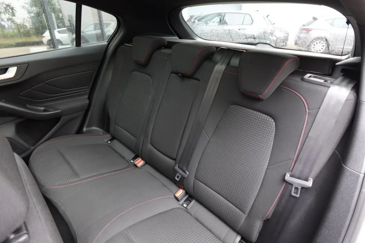 1.0 EcoBoost Hybrid ST Line PANO KEYLESS B&O