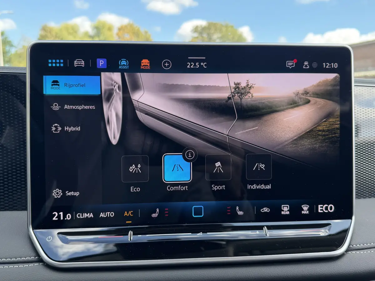1.5 TSI 204PK DSG HYBRID LIFE ENERGY 360°CAMERA/KEYLESS/TREKHAAK 5 jaar fabrieks garantie