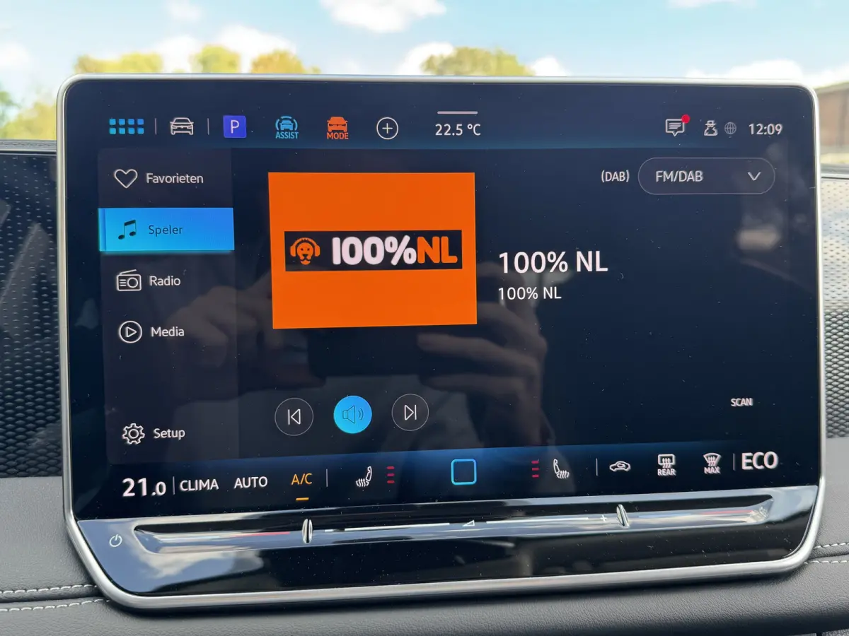 1.5 TSI 204PK DSG HYBRID LIFE ENERGY 360°CAMERA/KEYLESS/TREKHAAK 5 jaar fabrieks garantie