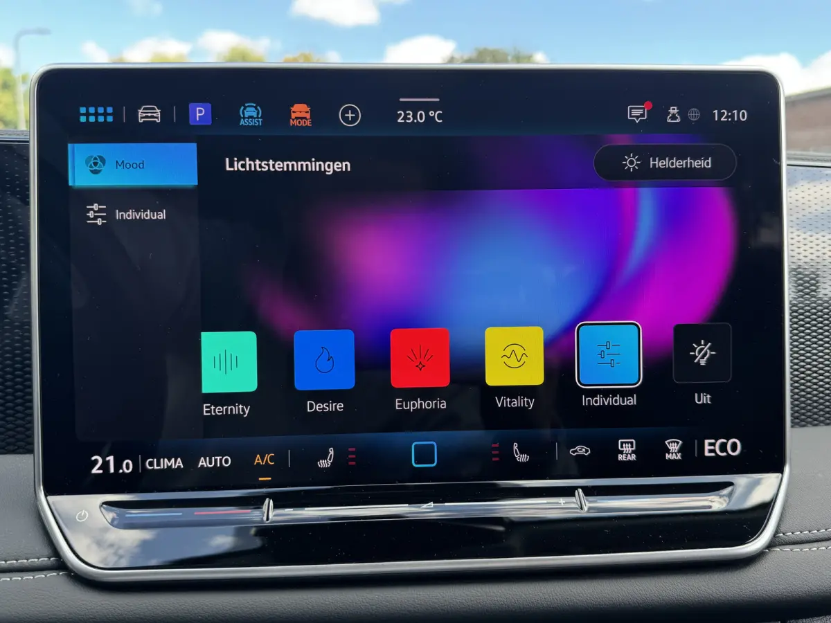 1.5 TSI 204PK DSG HYBRID LIFE ENERGY 360°CAMERA/KEYLESS/TREKHAAK 5 jaar fabrieks garantie