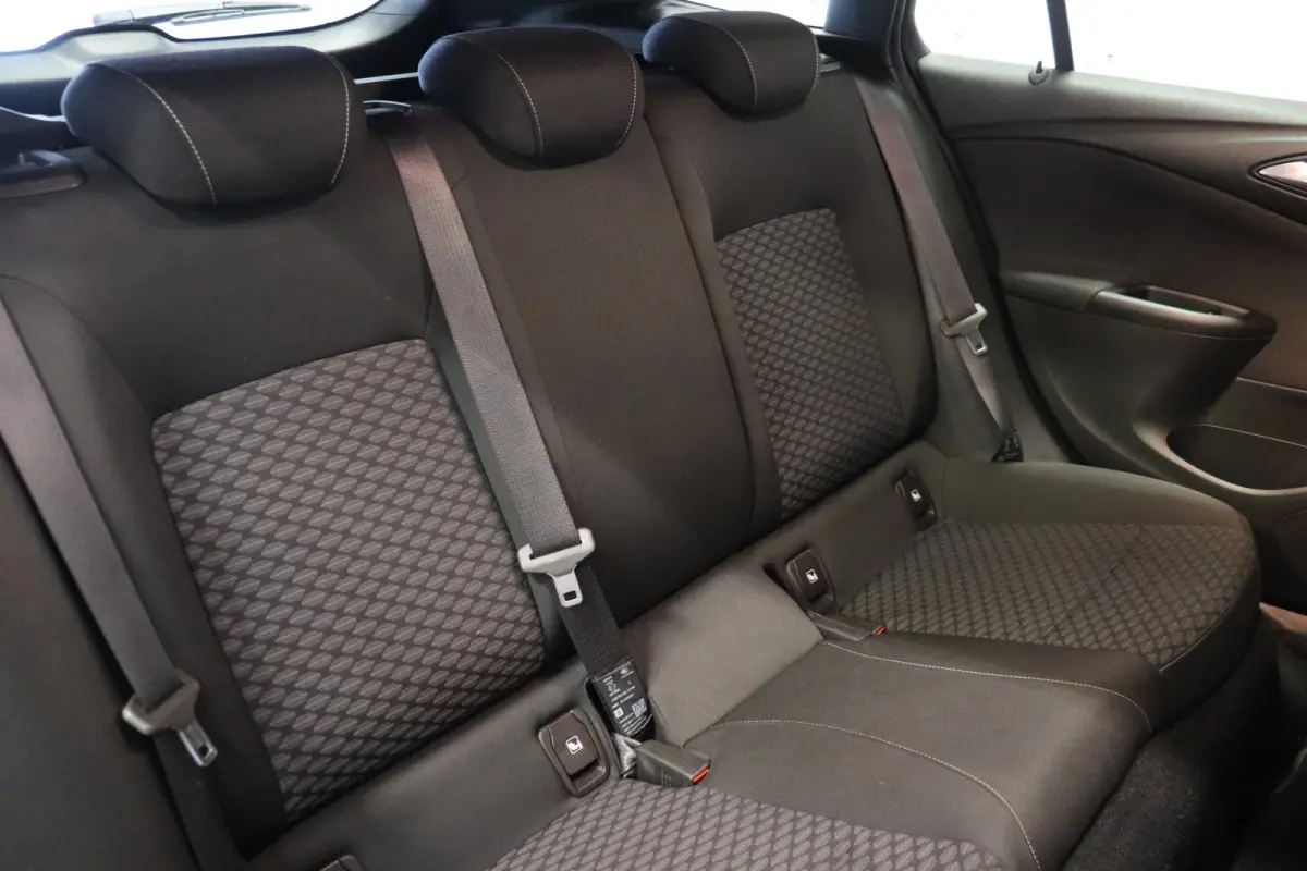1.2 Edition NL Auto | Cruise | Airco | Carplay/Android | €10.900,- incl. BTW