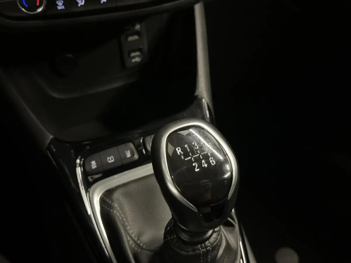 1.2 Turbo Edition CAMERA CARPLAY NAVI TREKHAAK.