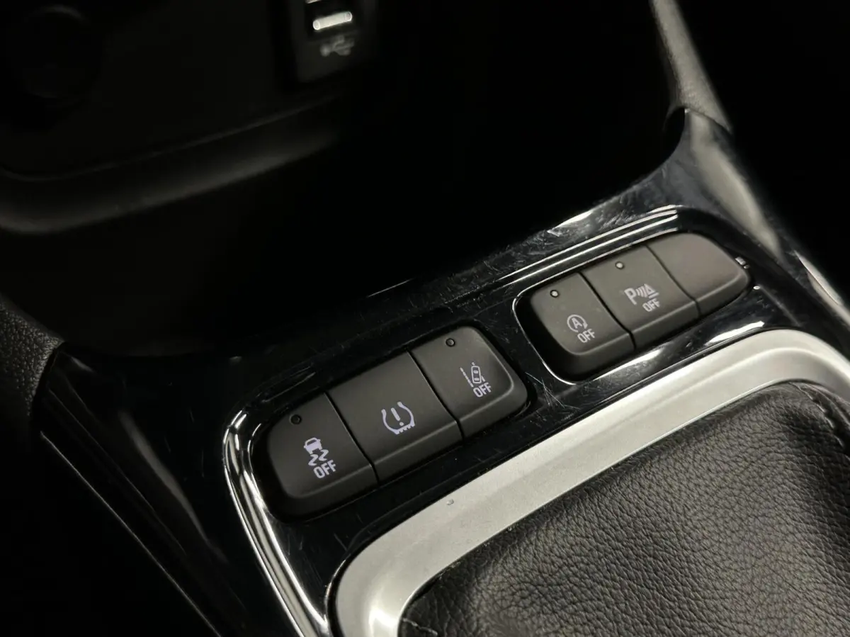 1.2 Turbo Edition CAMERA CARPLAY NAVI TREKHAAK.