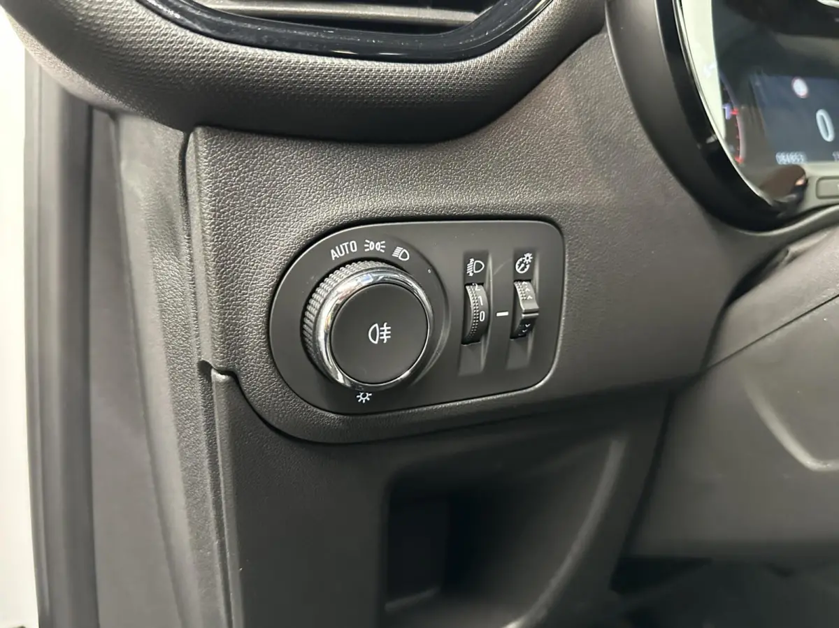 1.2 Turbo Edition CAMERA CARPLAY NAVI TREKHAAK.