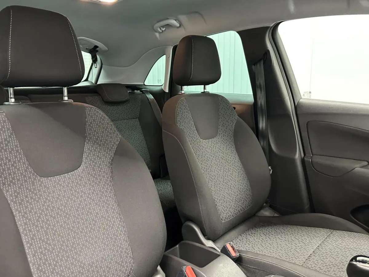 1.2 Turbo Edition CAMERA CARPLAY NAVI TREKHAAK.