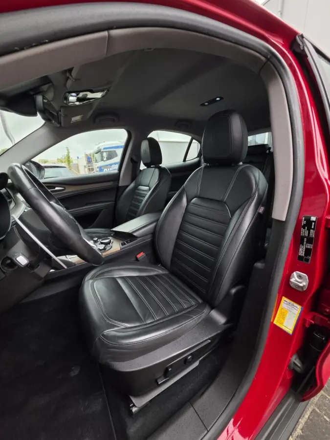 2.0 T AWD Super 280PK/Led/Keyless/Camara/Navi/Leder/Cruise/