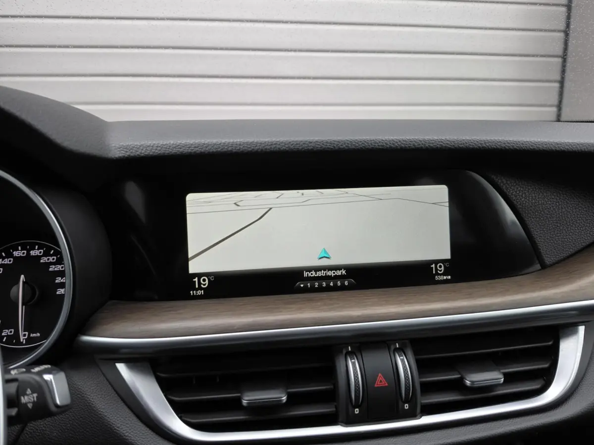2.0 T AWD Super 280PK/Led/Keyless/Camara/Navi/Leder/Cruise/