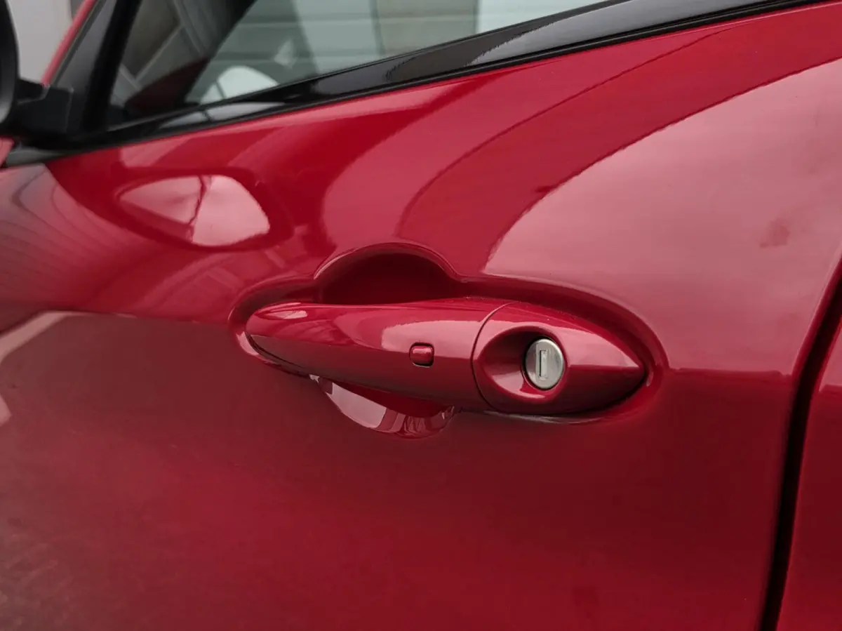 2.0 T AWD Super 280PK/Led/Keyless/Camara/Navi/Leder/Cruise/