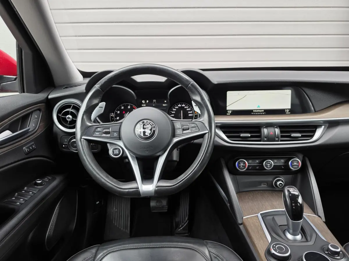 2.0 T AWD Super 280PK/Led/Keyless/Camara/Navi/Leder/Cruise/