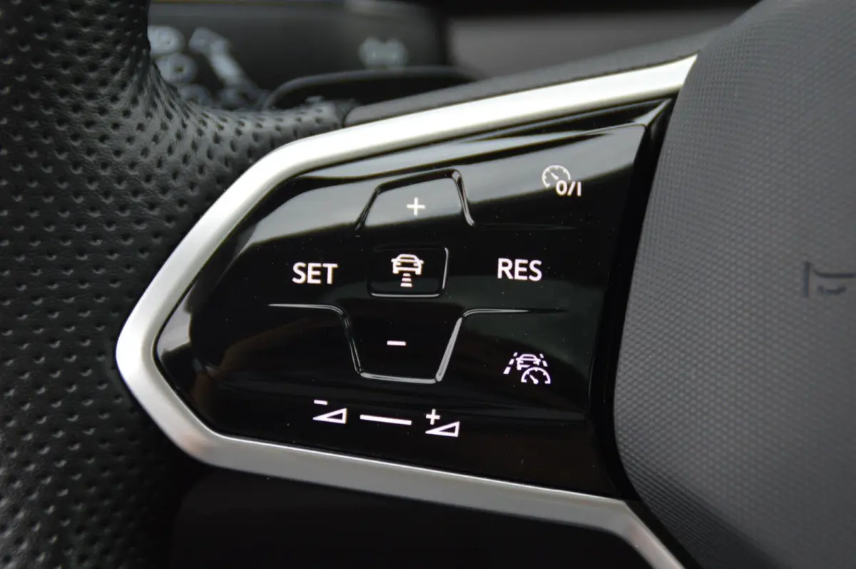 1.4 TSI eHybrid Elegance PHEV panoramadak