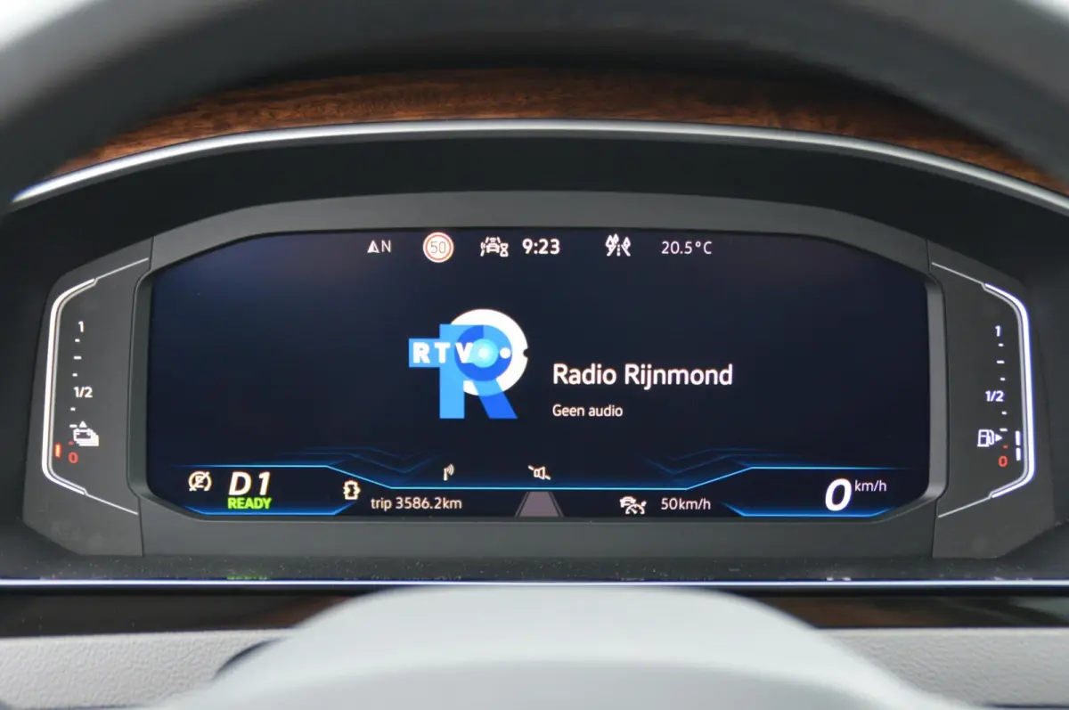 1.4 TSI eHybrid Elegance PHEV panoramadak