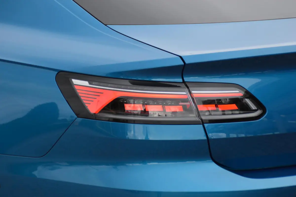 1.4 TSI eHybrid Elegance PHEV panoramadak