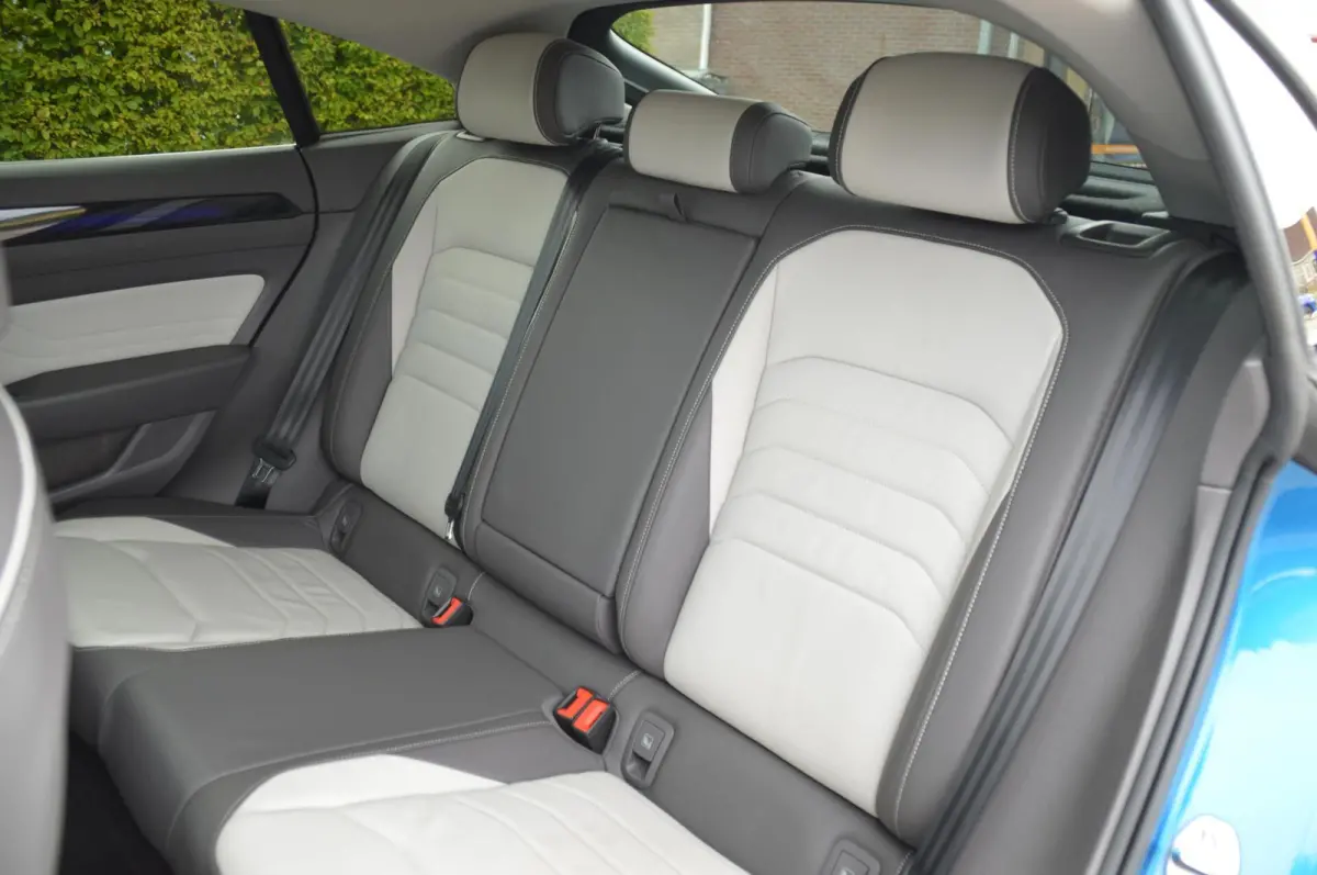 1.4 TSI eHybrid Elegance PHEV panoramadak