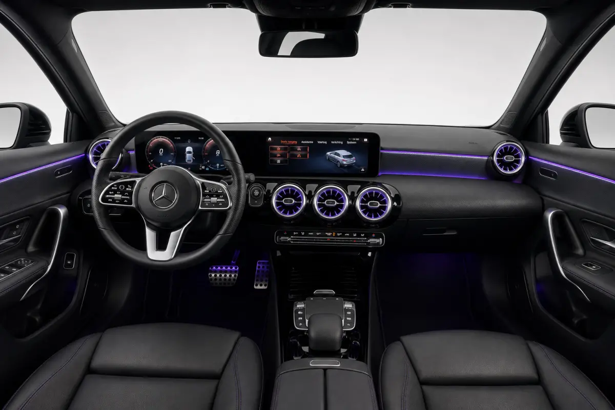 250e Business Solution AMG | 218PK | PANO | SFEERVERL | GROOT SCHERM | LEER | PERF ONDERHOUD | ETC